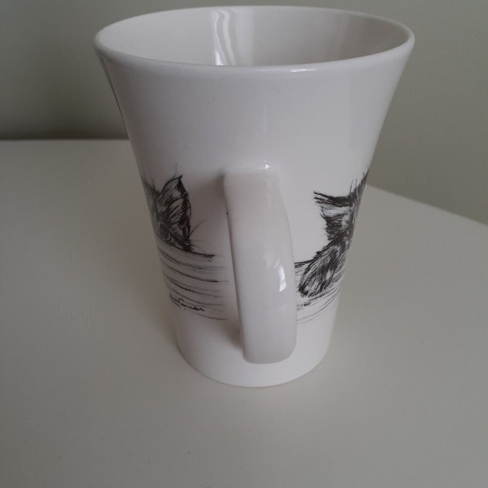 Cheri Lane Forty Winks Mug designed by Steve O'Connell White with Kittens - Picture 6 of 8